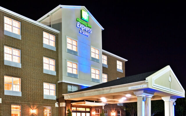 Holiday Inn & Suites Dallas-Addison by IHG