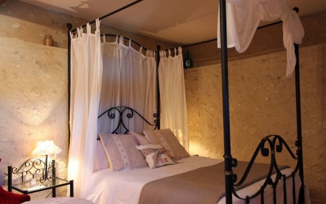 Maison Du Prince De Conde