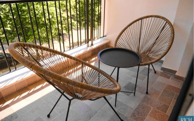Rich Boutique Hotel