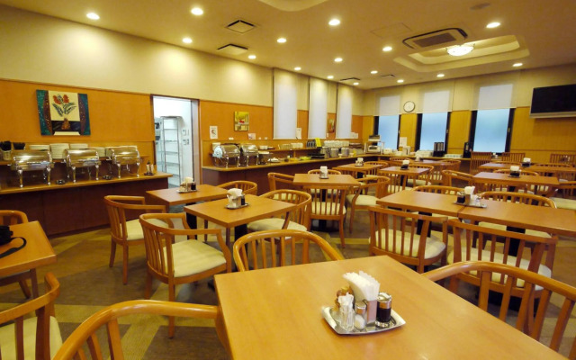 Hotel Route Inn Tosu Ekimae