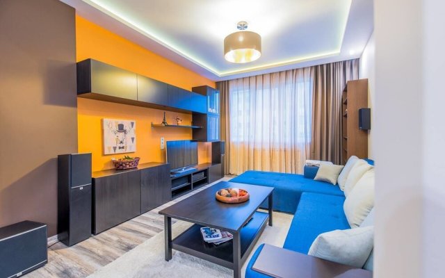 Fm Deluxe 1 Bdr Apartment With Balcony Slaveykov Street