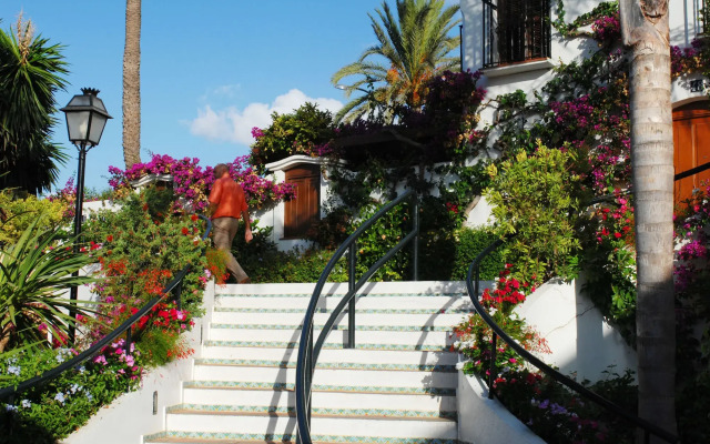 Macdonald Villacana Club Resort