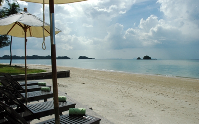 Lanta Pura Beach Resort