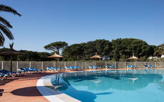 Apartment on Residence Horizon Golf in St. Cyprien