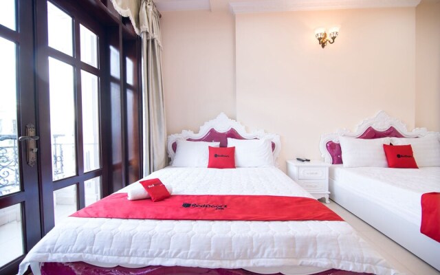 Reddoorz near Hoang Van Thu Park