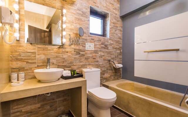 Theatro Hotel Odysseon