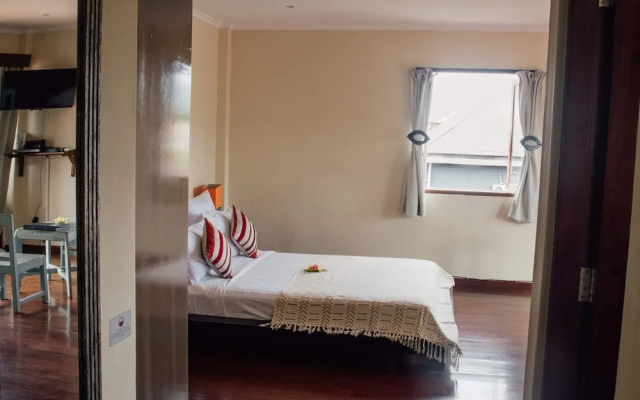 Studio Atas – Guest Rooms – Kuta