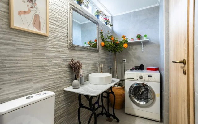 Petalidi Sunny Home Two