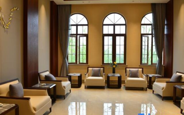 Tianyi Fangcaodi Holiday Hotel