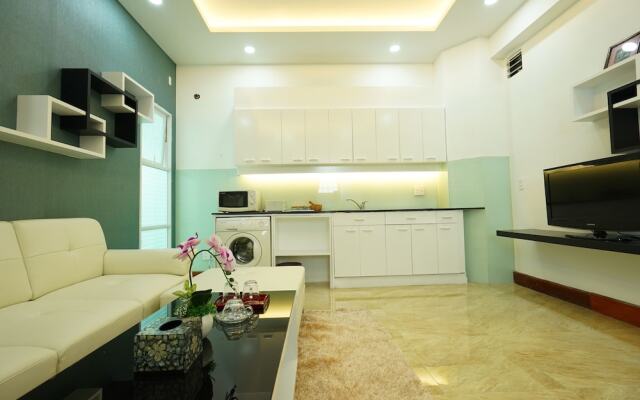 HoLo Garcerie Saigon Serviced HomeStay