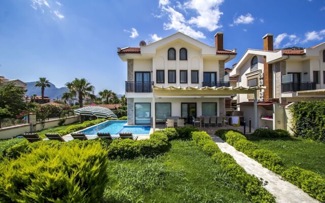 Villa North by Tatilpremium