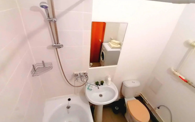 Две подушки на улице 1-я Заречная 10