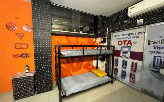 Hostel by zoo family