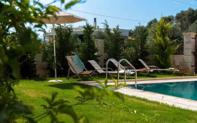 Villa Harmony-Crete Residences