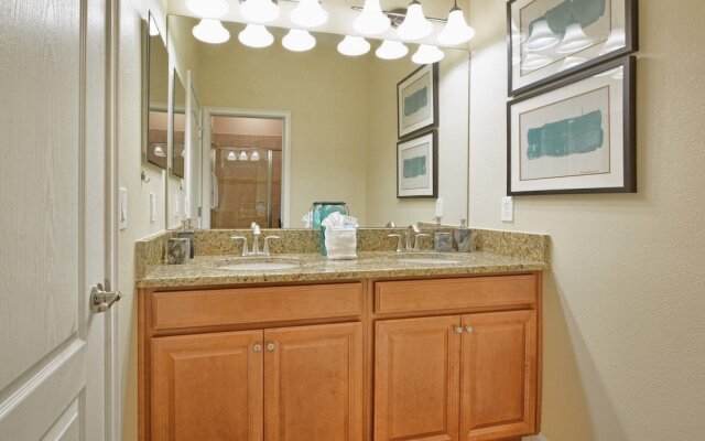 Storey Lake-5 Bedroom Townhome w/SplashPool-1602ST