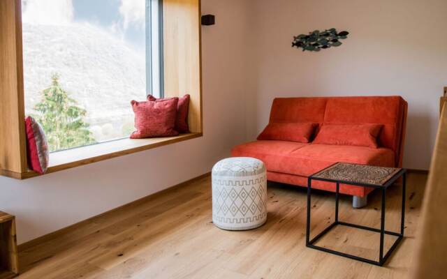 Emerald - Holiday Home for
