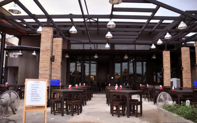 JP Emerald Hotel