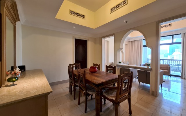 Amazing stay at Dubai Downtown - Souk Al Bahar