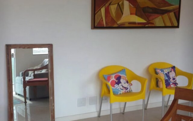 2 Qtos Predio Novo em Cabo Frio