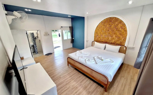 PAN Beachfront Resort Krabi