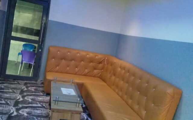 Americana Hotel