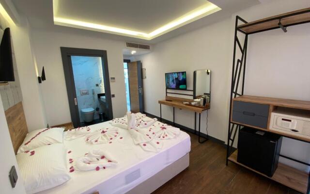 Miyas Luxury Hotel