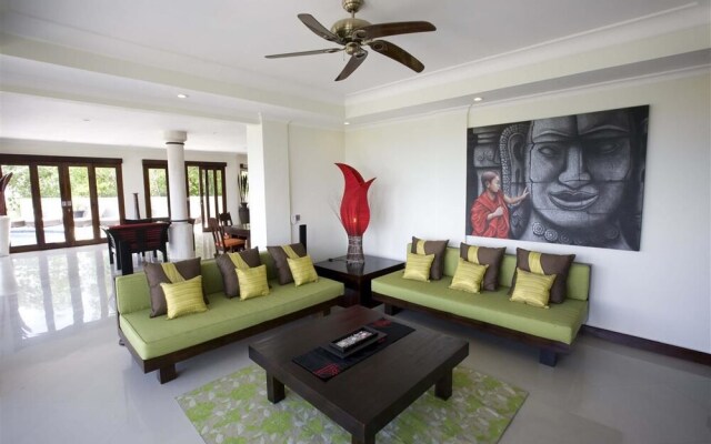 Citrus Tree Villas - Royalty