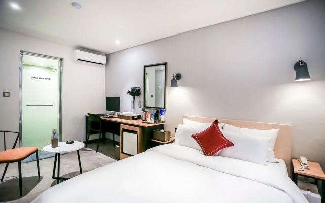 Wonju Mary Jane Hotel