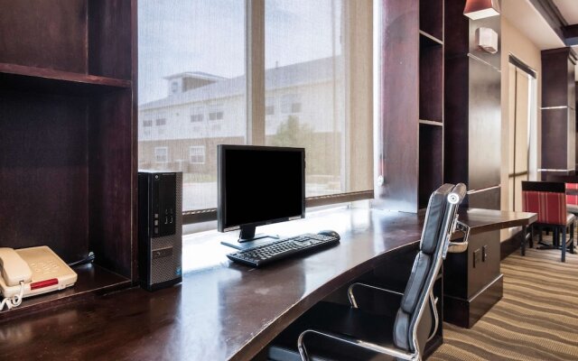 Comfort Suites Mineral Wells