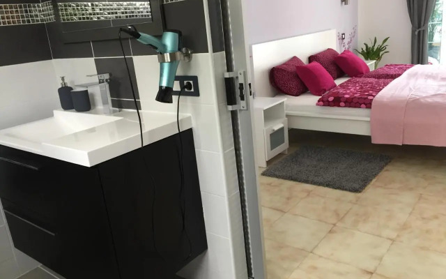 La Victoria - La Palmita