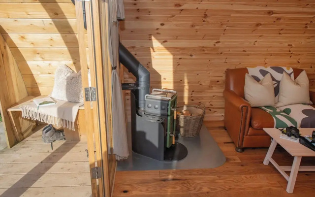 Glamping Pod 4 Truce