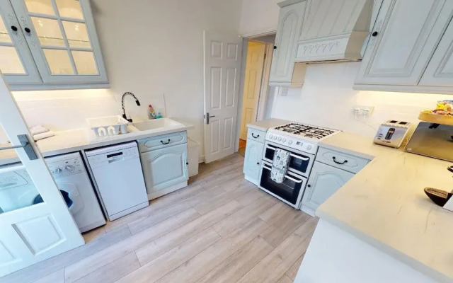 Ilfracombe Raphael 2 Bedrooms
