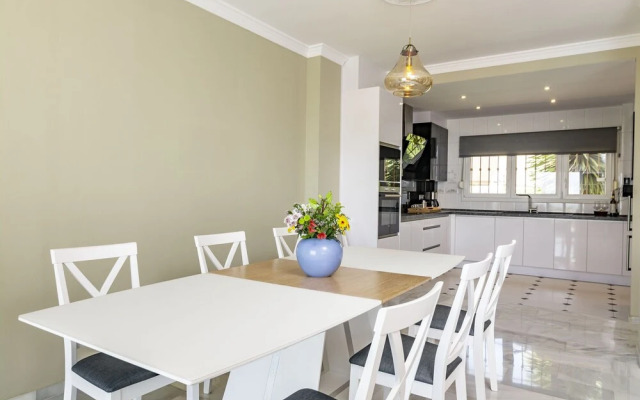 PCH23 - Spacious villa with amazing views