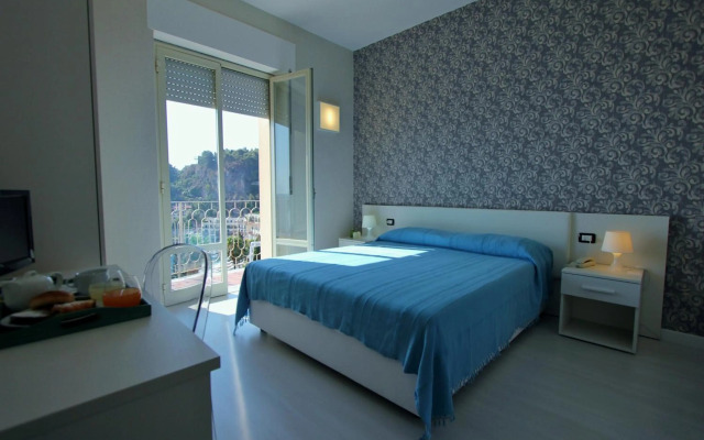 Baia Azzurra Hotel