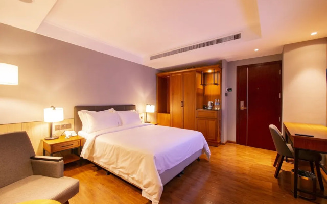 Prince Hotel