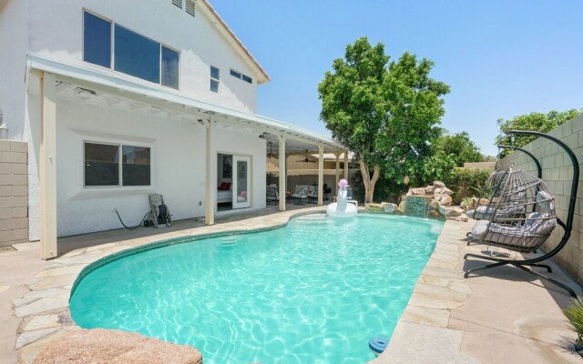 Top Rated Desert Oasis With Pool- BBQ- Game+ - S1