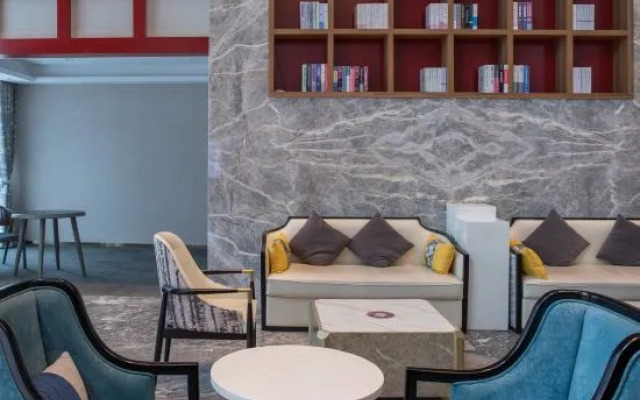Rezen Longuu Hotel (Shenzhen Longgang Universiade Center Station)