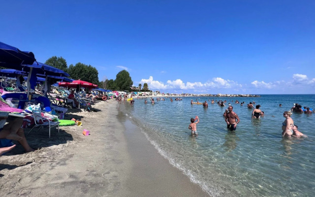 Villaggio Green Garden Club