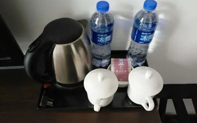 Yancheng Riyuehu Holiday Hotel