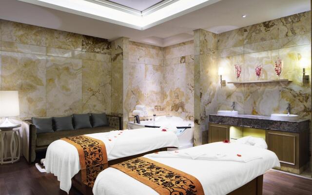 Sheraton Qingdao Jiaozhou Hotel