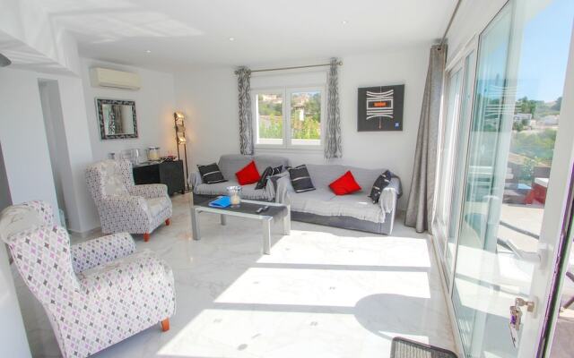 Gila - sea view villa with private pool in Benissa