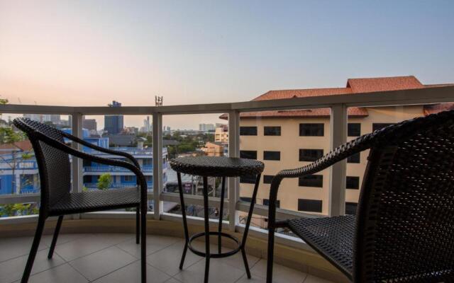 Nova Gold Hotel (SHA Extra Plus)