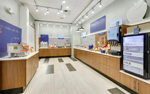 Holiday Inn Express Kermit by IHG