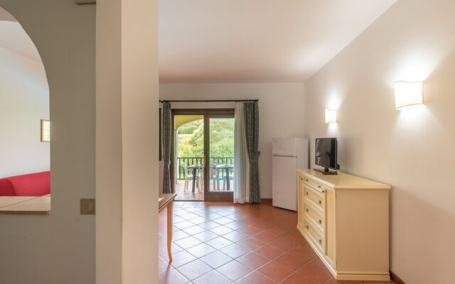 Charming Sea Villas Villa Sleeps 4 Persons in Child