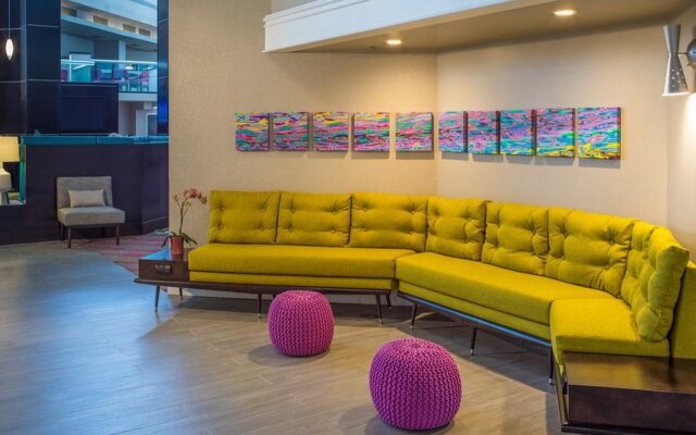 DoubleTree by Hilton Hotel Austin Northwest Arboretum