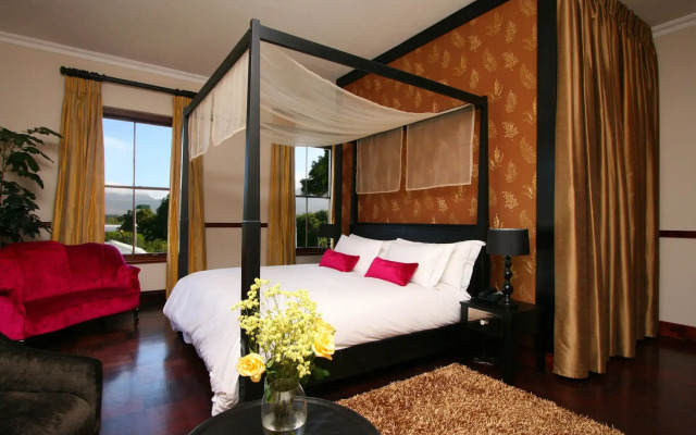 Nova Constantia Boutique Residence