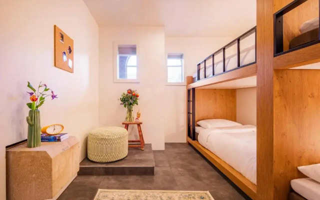 BUNK Hotel Amsterdam