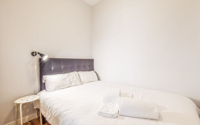 Room to Rent Plaza de Chueca Apartment