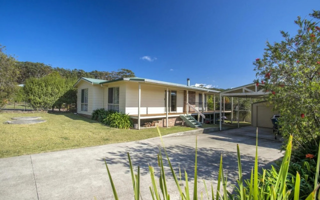 12 Forest Road in Kioloa