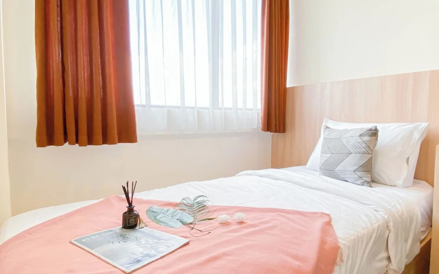 Restful 3Br At Meikarta Apartment